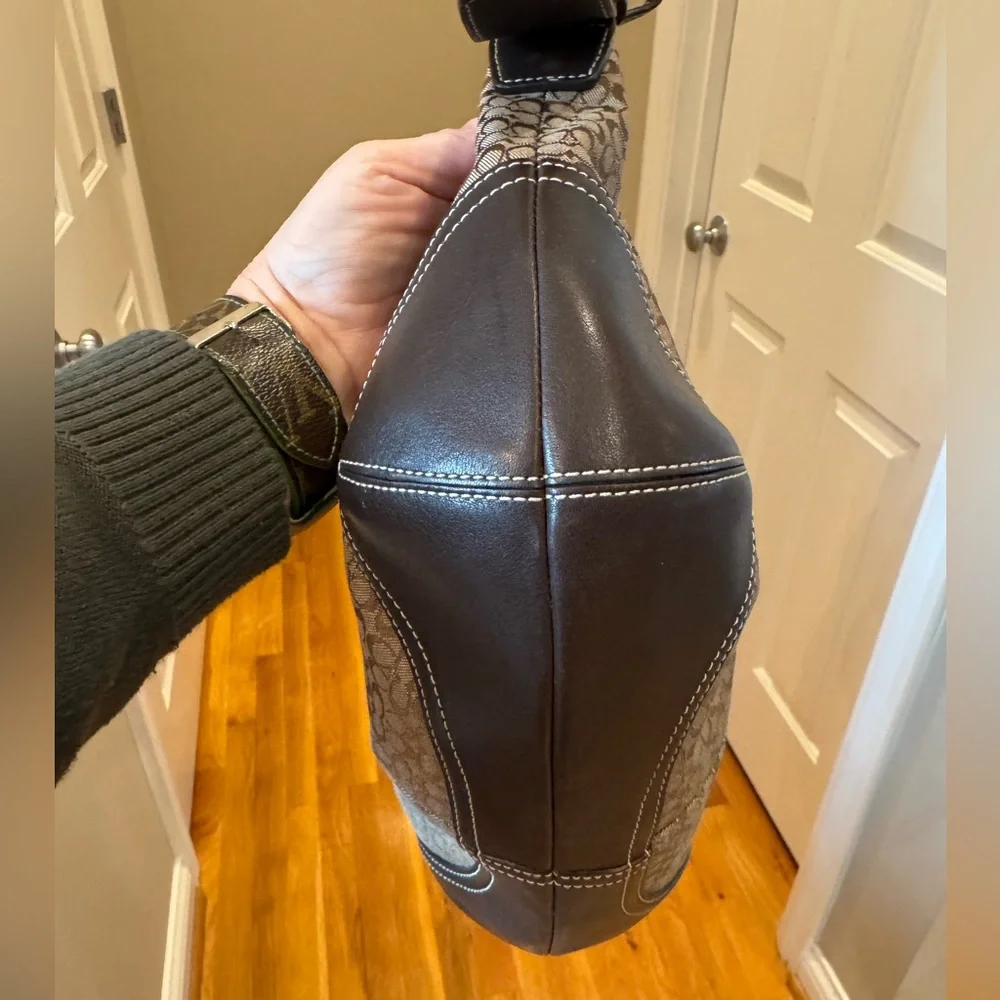 Coach - Vintage SoHo Hobo - 2003 #6026 - EXCELLENT CONDITION - Medium Size - Picture 9 of 13